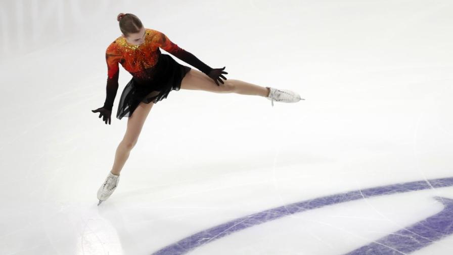 <p>Българската "принцеса на леда"&nbsp;спечели девета титла по фигурно пързаляне в София</p>