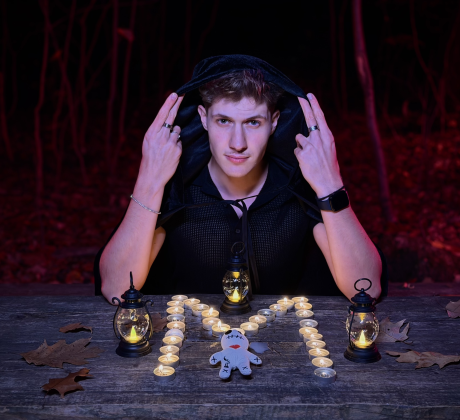 Младият поп изпълнител Мишел изненада снова песен и е посветена