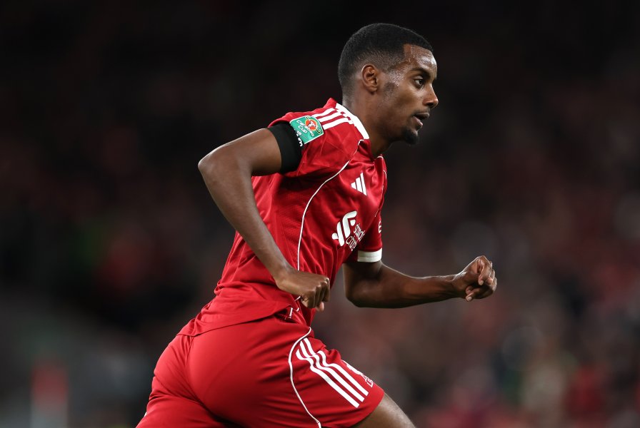 Александър Исак1