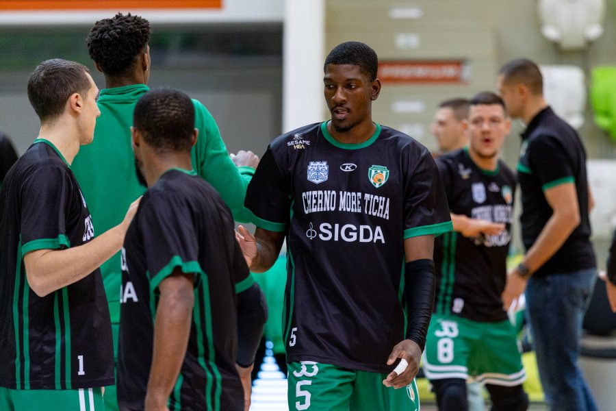 БК Ботев Враца БК Черно море1