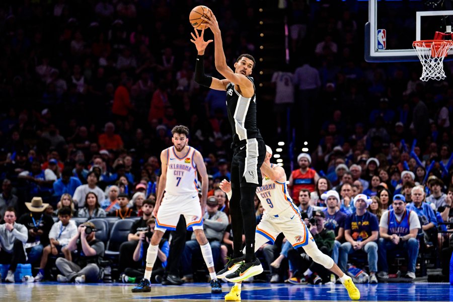 Оклахома Сити Тъндър Сан Антонио Спърс1