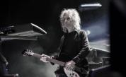 Почина китаристът на The Cure Пери Бамонте