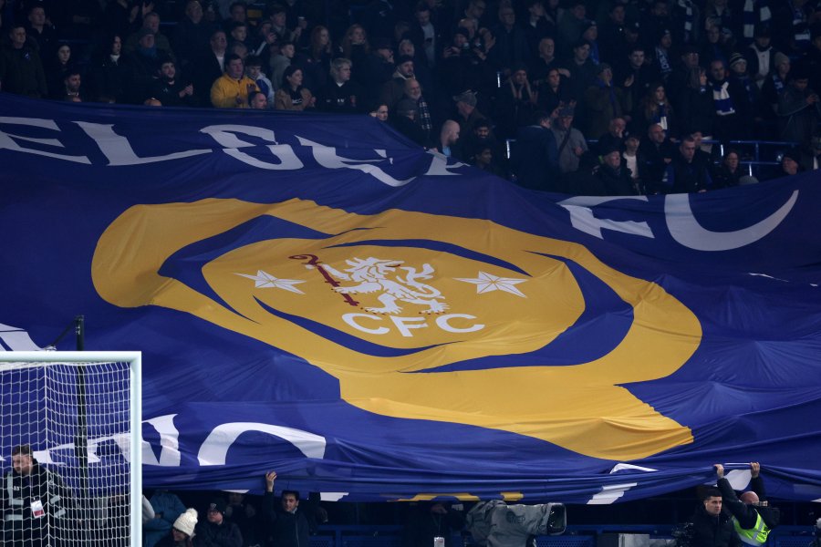 Челси Астън Вила1