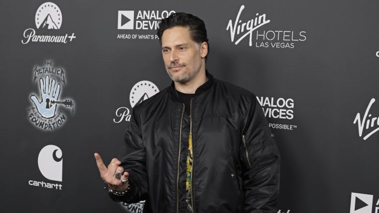  Секссимволът с сензитивно сърце: Любопитни обстоятелства за Джо Манганиело (СНИМКИ) 