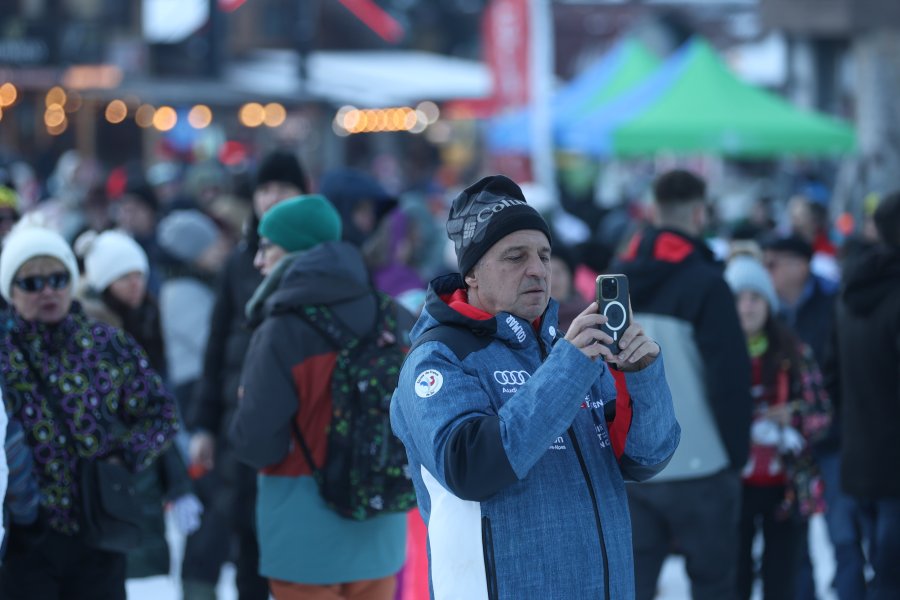 Откриване на зимния сезон в Боровец1