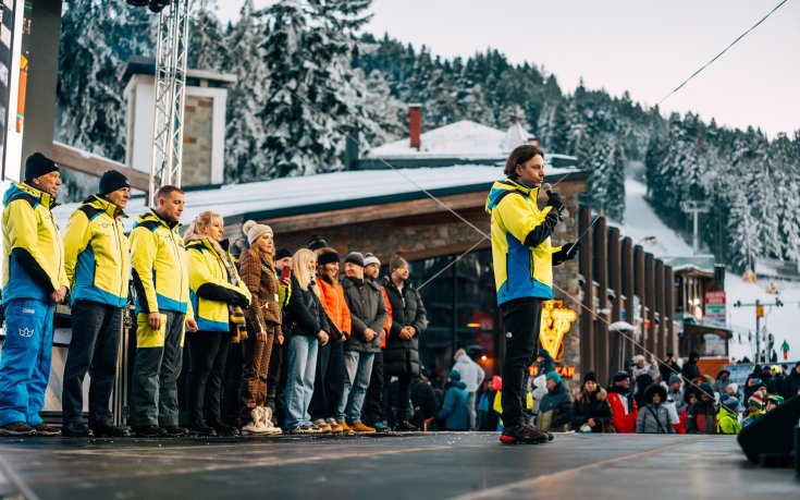 Емоция от звук и светлина: Боровец откри юбилейния ски сезон