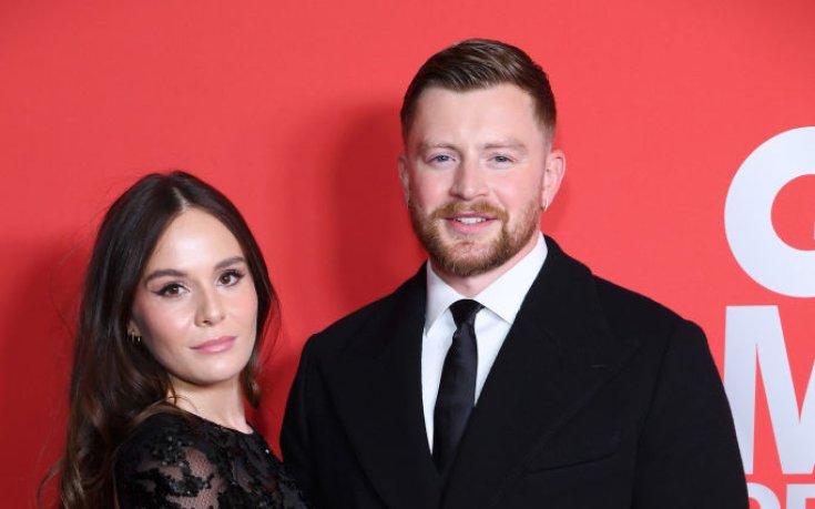 Звездна сватба, пропита със сълзи! Скандал помрачи тържеството на Адам Пийти и дъщерята на Гордън Рамзи