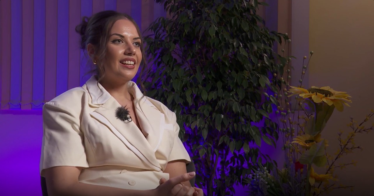 Веселка Маринова