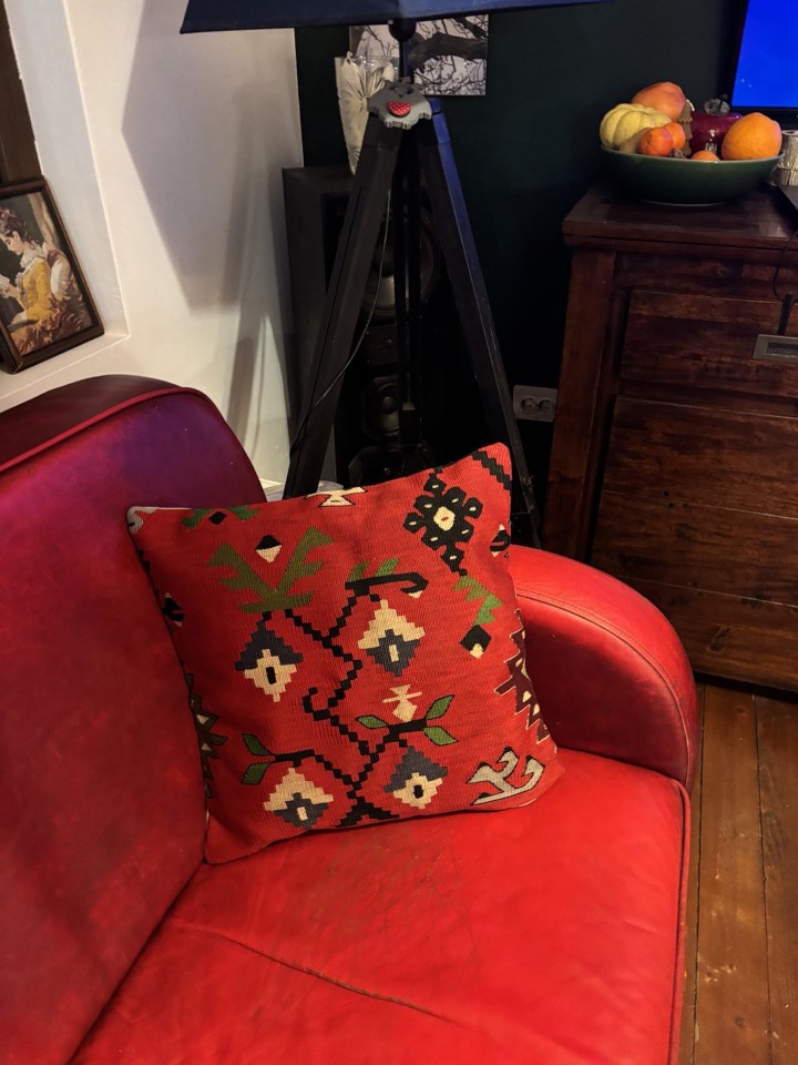 <p>Смислени отпечатъци за финал на годината и начало на следващата</p>