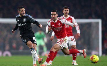 НА ЖИВО: Арсенал - Астън Вилa 0:0