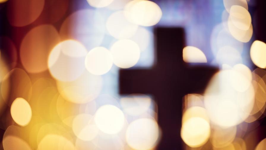 На кого отдава почит църквата днес