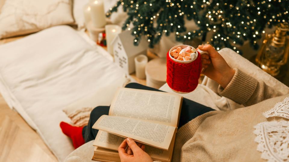 Най‑четените книги на 2025: Световните бестселъри, които всички обсъждат