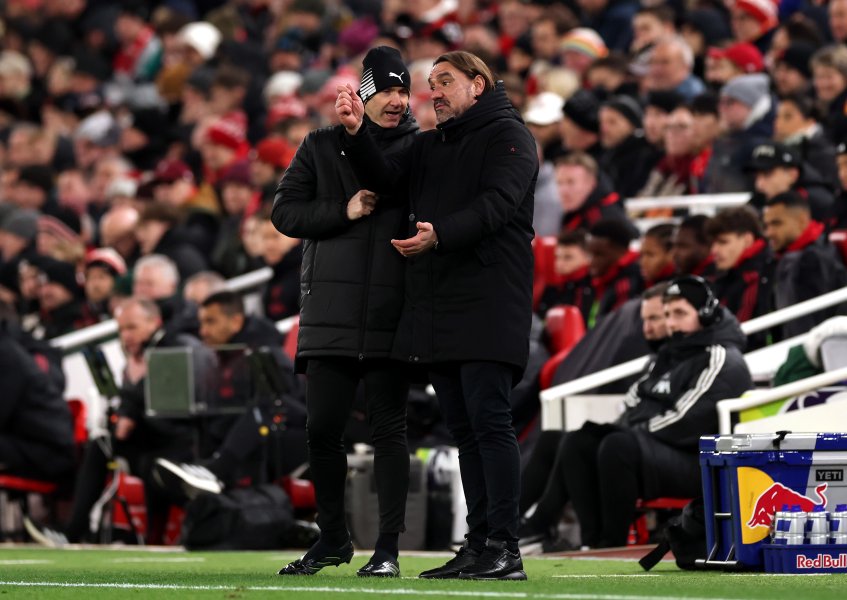 ливърпул лийдс1