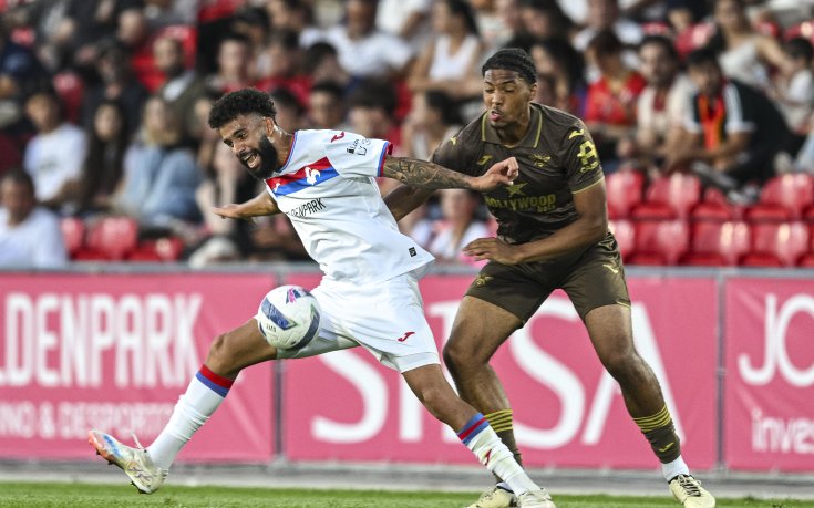 Уест Хем уреди спряган за Левски