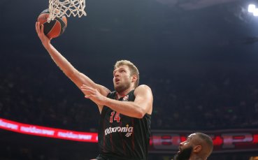 Александър Везенков попадна в идеалния отбор на Евролигата за 2025 г.