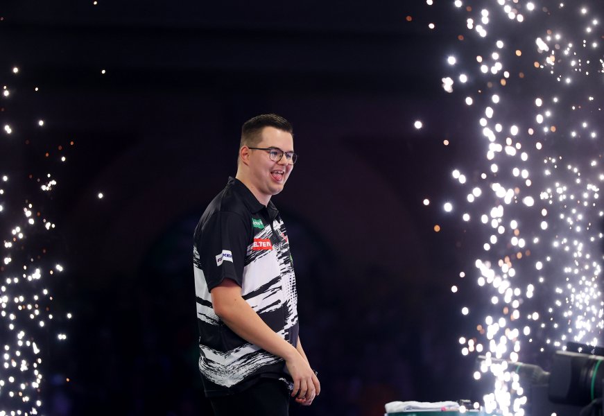 Джан Ван Веен Гари Андерсън1