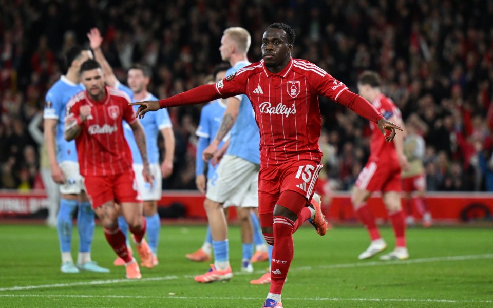 Айнтрахт договори нападател от Висшата лига