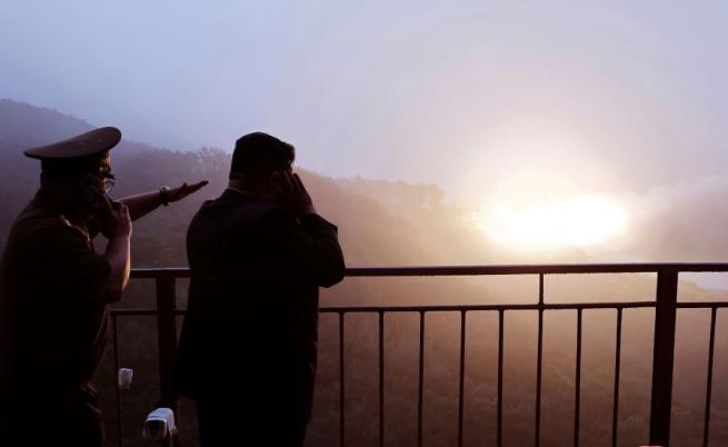 Северна Корея оправда изстрелването на ракети с 