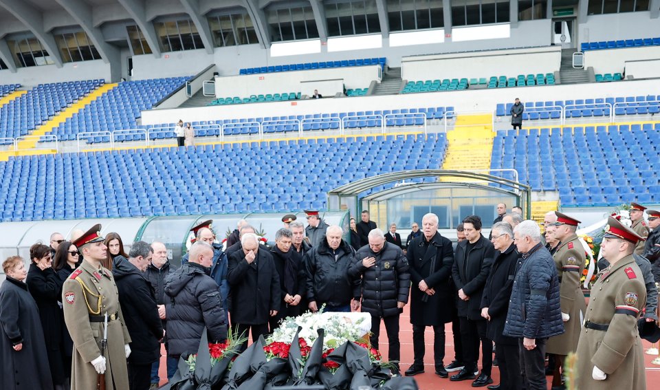 Поклонение пред Димитър Пенев1