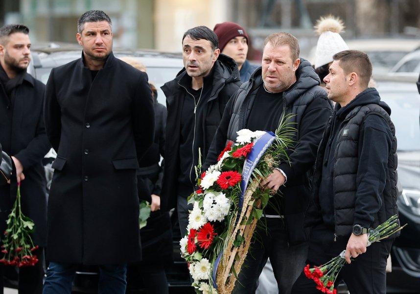 Поклонение пред Димитър Пенев1