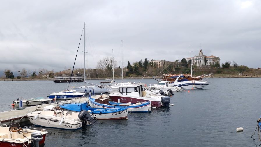 <p>Туристически кораб потъна край Созопол</p>