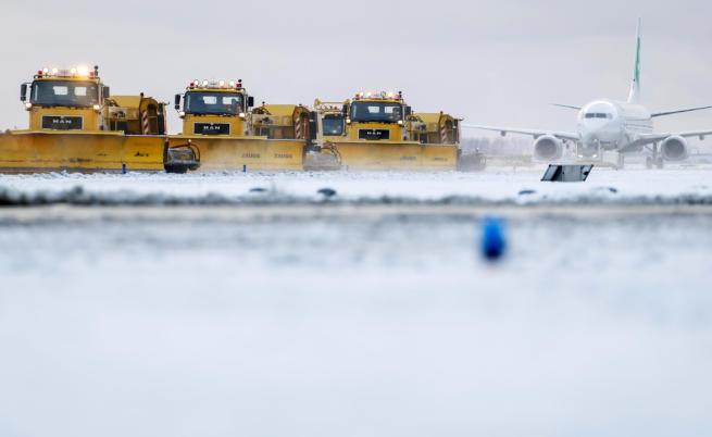 Люта зима връхлетя Западна Европа