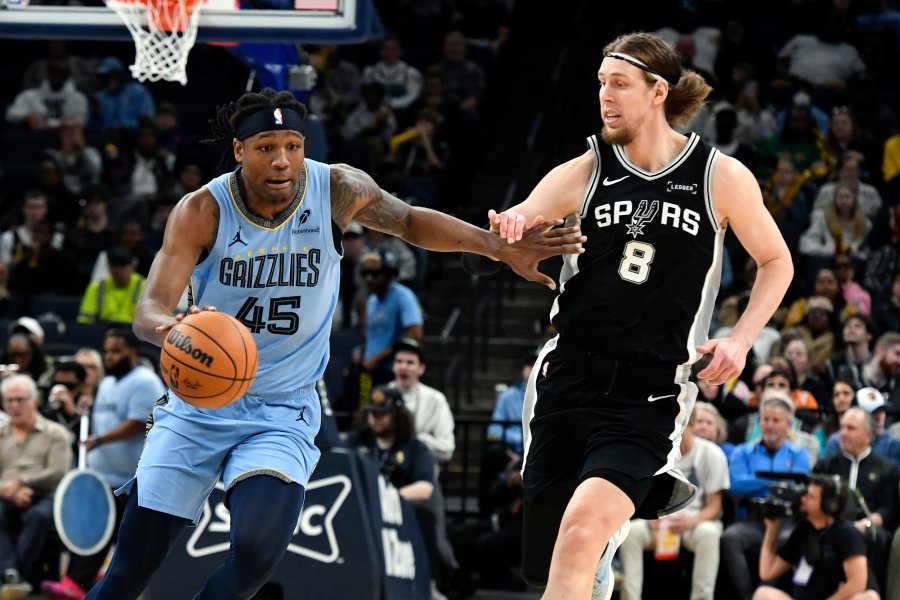 Мемфис Гризлис Сан Антонио Спърс1