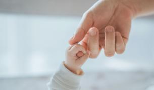 <p>Празнуваме Бабинден! Какви са&nbsp;традициите и обичаите</p>