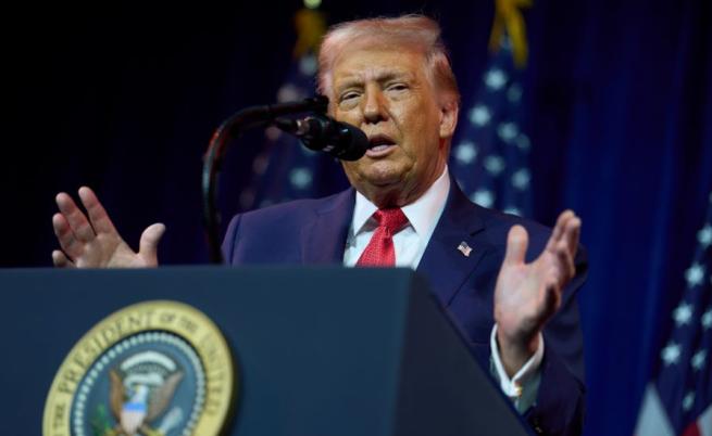 Тръмп: Всички възможни варианти, за да се спре клането в Иран, са на масата