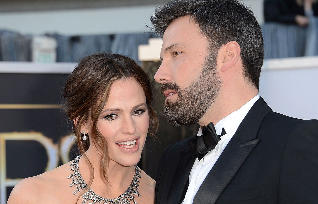 Дженифър Гарнър говори за "тежкия" развод с Бен Афлек