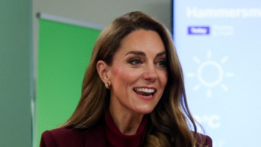 Кейт и Уилям на изненадващо посещение в...