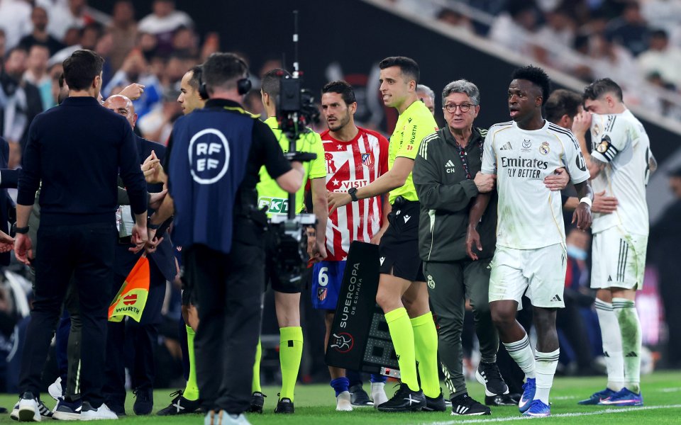 Чоло Симеоне: Вини, Флорентино ще те изгони, запомни ми думите (видео)