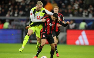 Зрелище в Бундеслигата - Айнтрахт Франкфурт и Борусия Дортмунд не се победиха в голово шоу