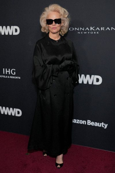 <p>Модни моменти и награди за стил от WWD.</p>