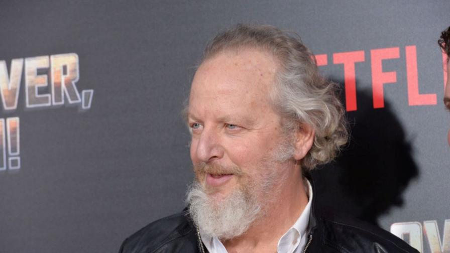 Актьор от „Сам у дома“ глобен за опит да наеме проститутка в хотел