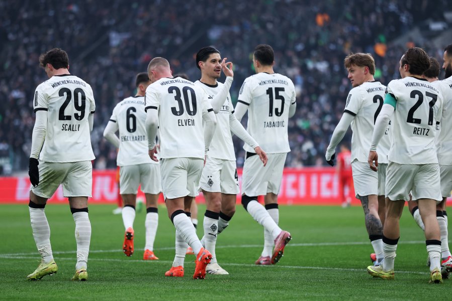 Борусия Мьонхенгладбах Аугсбург1