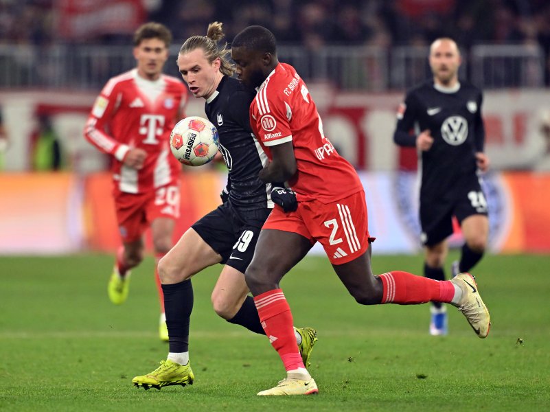 Байерн Мюнхен Волфсбург1