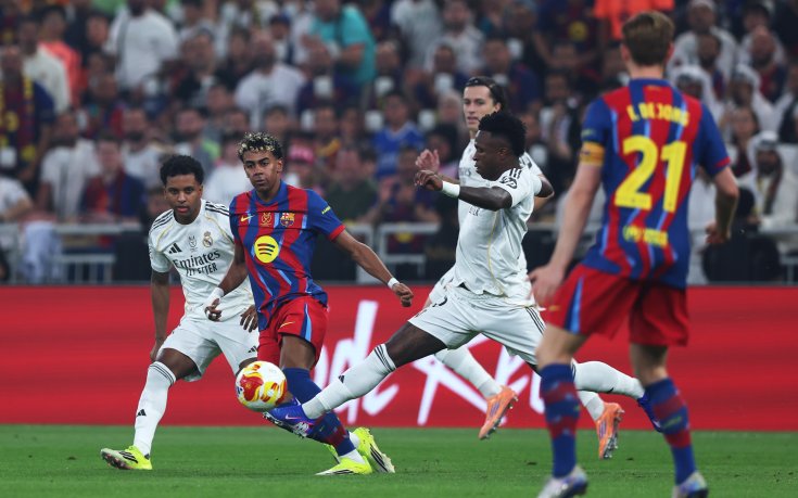 НА ЖИВО: Барселона 0:0 Реал, двубоят стартира