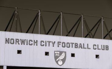 Трагедия в Англия: фен на почина по време на мач от ФА Къп