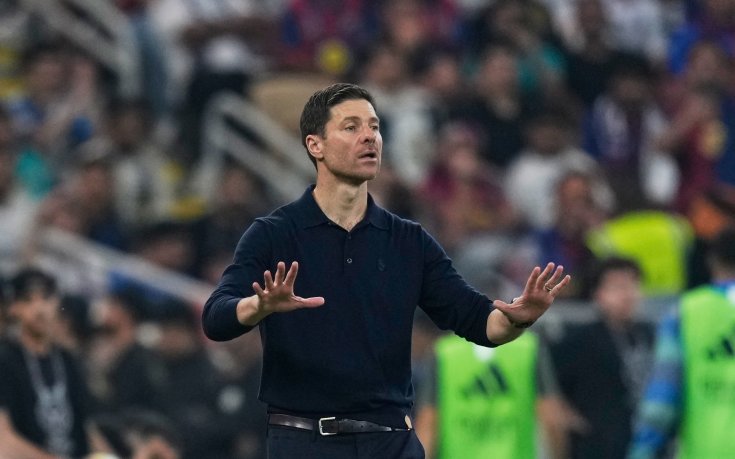 Реал няма да уволнява Алонсо, но няма и да има нови играчи през зимата