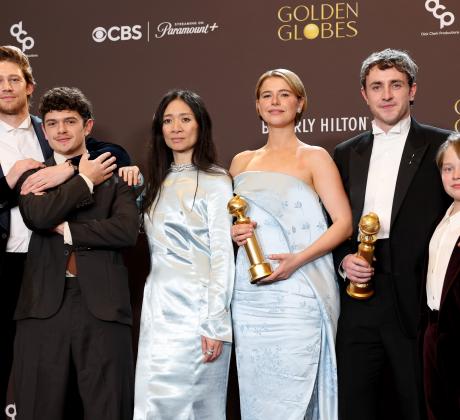 Бляскавата церемония на Златните глобуси за 2026 г се проведе