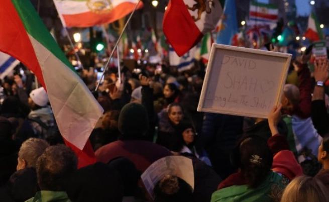 Какво следва за Иран, Тръмп е окуражен от опита с Венецуела