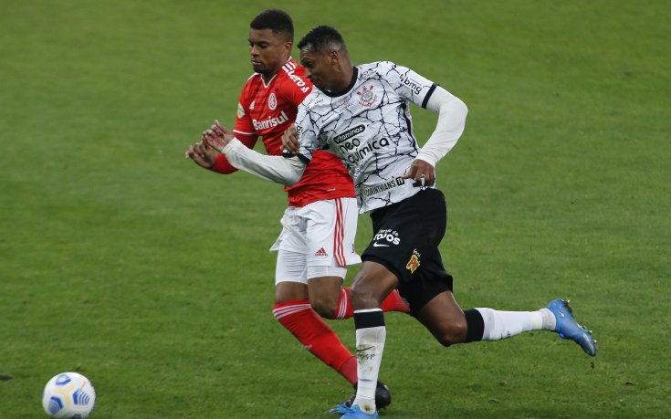 Левски си хареса Винисиус