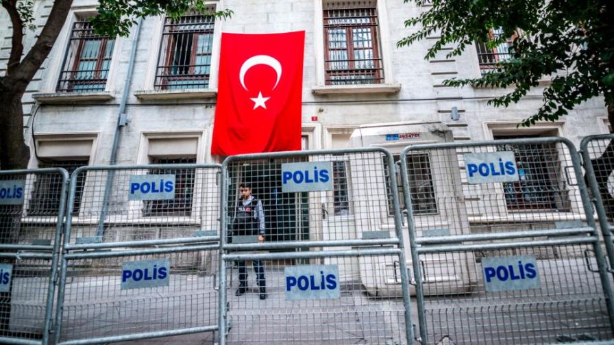 Обезглавено тяло на жена с отрязани крака е открито в контейнер за боклук в Истанбул