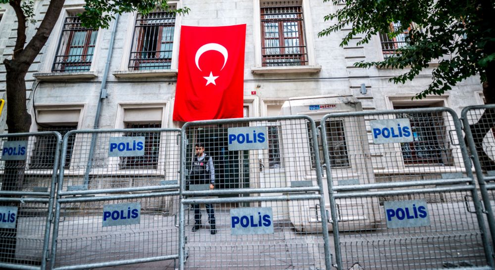 Обезглавено тяло на жена с отрязани крака е открито в контейнер за боклук в Истанбул