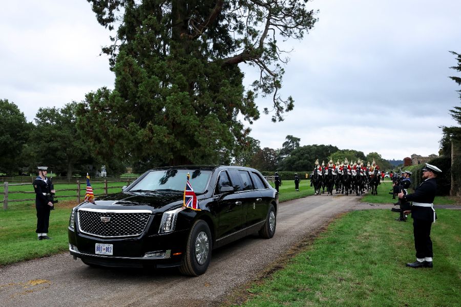 <p>Открийте невероятното инженерно решение и технологията от военен клас, които правят бронираната лимузина на президента на САЩ практически неуязвима срещу всяка заплаха.</p>