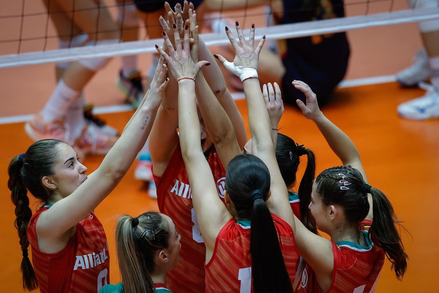 България U18 Черна гора U181