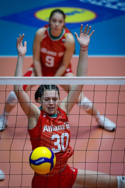 България U18 Черна гора U181