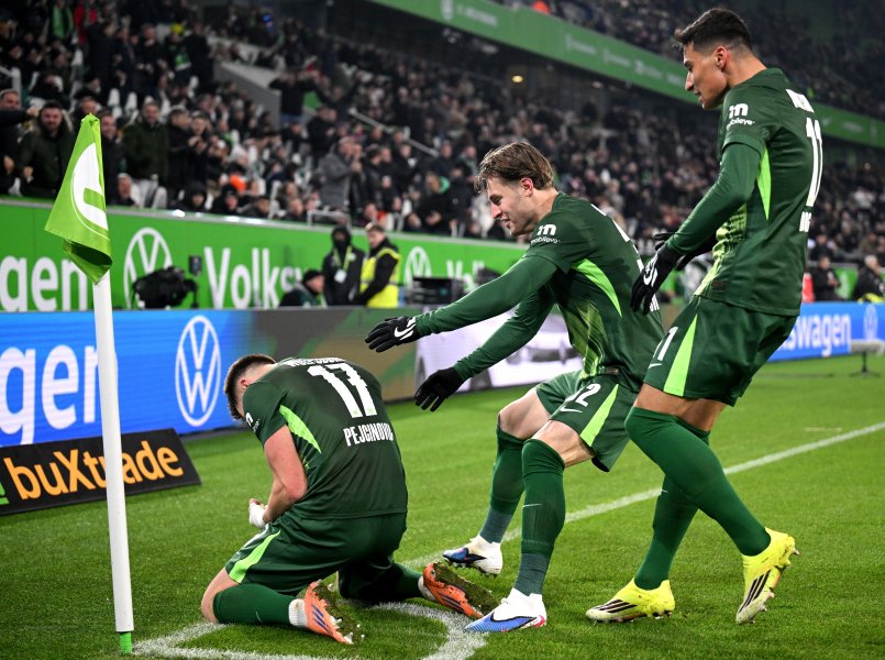 Волфсбург Санкт Паули1