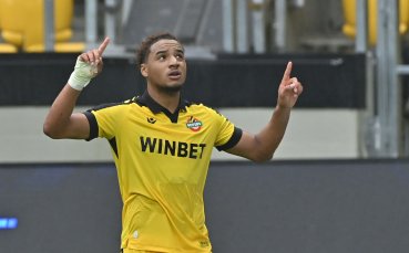 Око-Флекс се сбогува емоционално с Ботев Пловдив